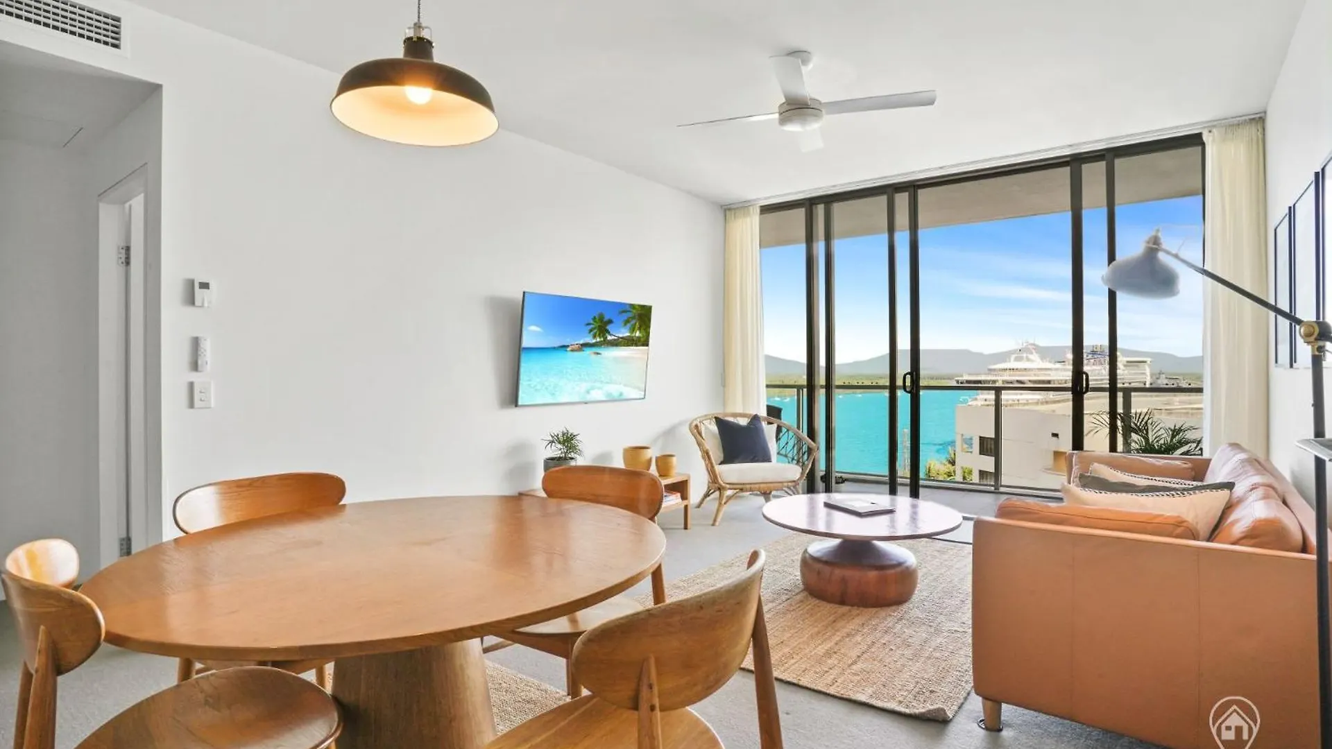 1101 Harbour Lights With Ocean Views Villa Cairns 0*,  Australië